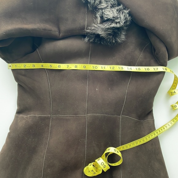 Genuine shearling coat - Picture 10 of 10